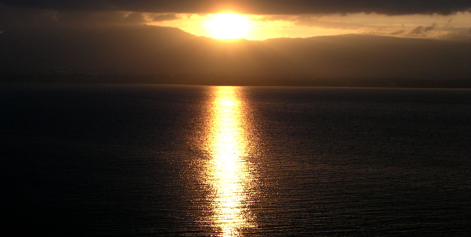 Coucher de soleil sur le Lac Léman à Yvoire.